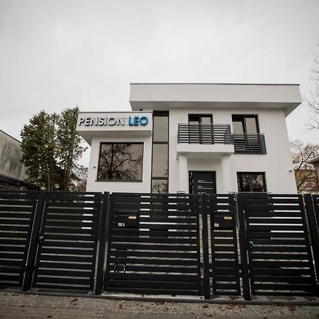 Pension Leo Berlin Zewnętrze zdjęcie